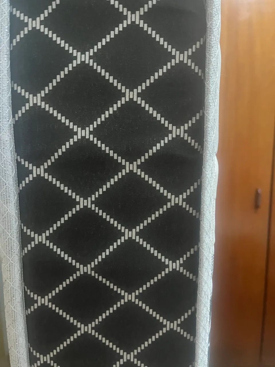 Colchão solteiro em estado novo 