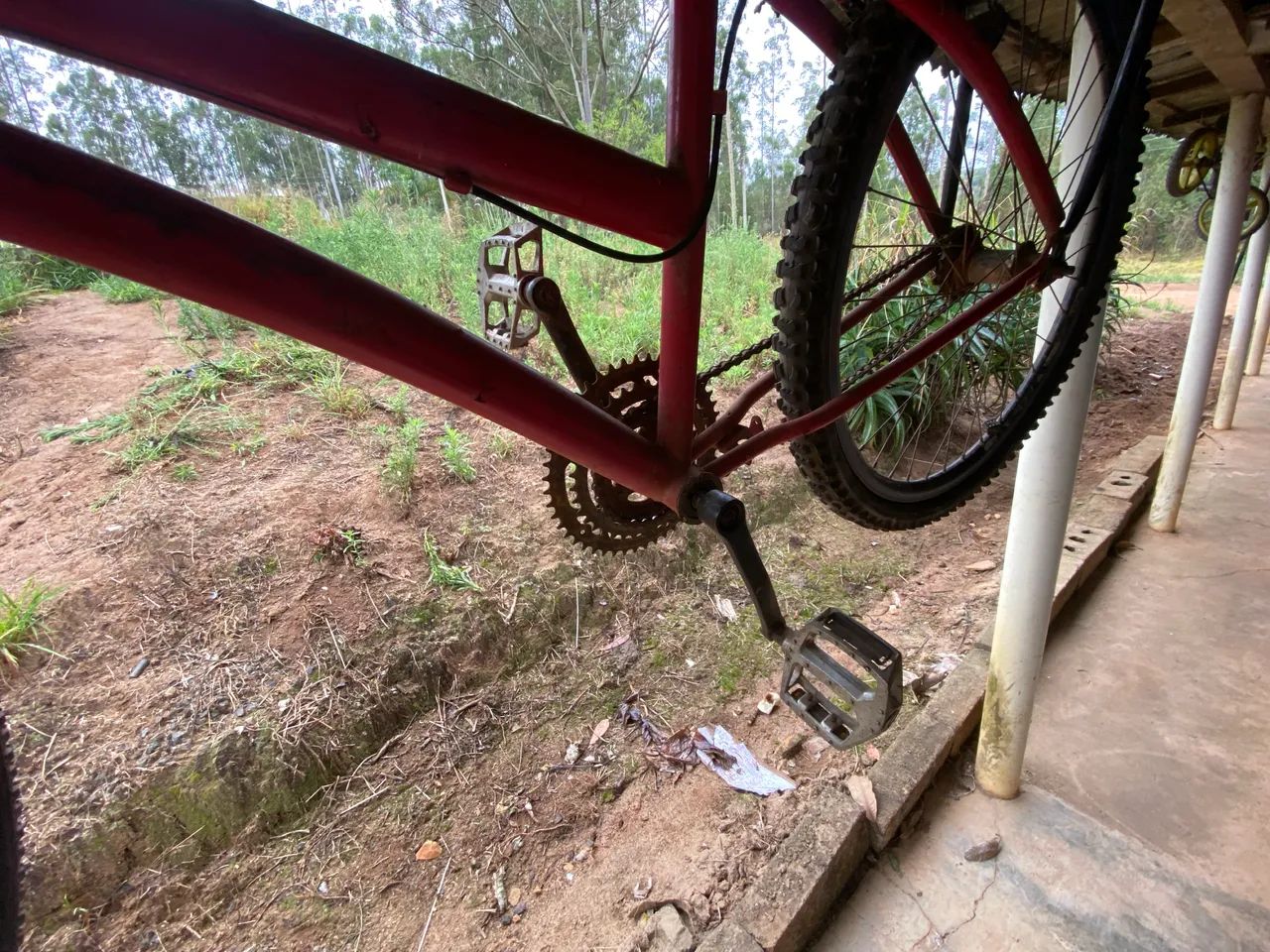 Bicicleta aro 26 vermelha 