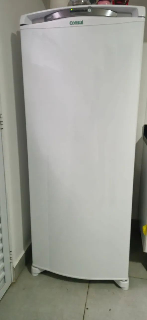 Geladeira eletrolux