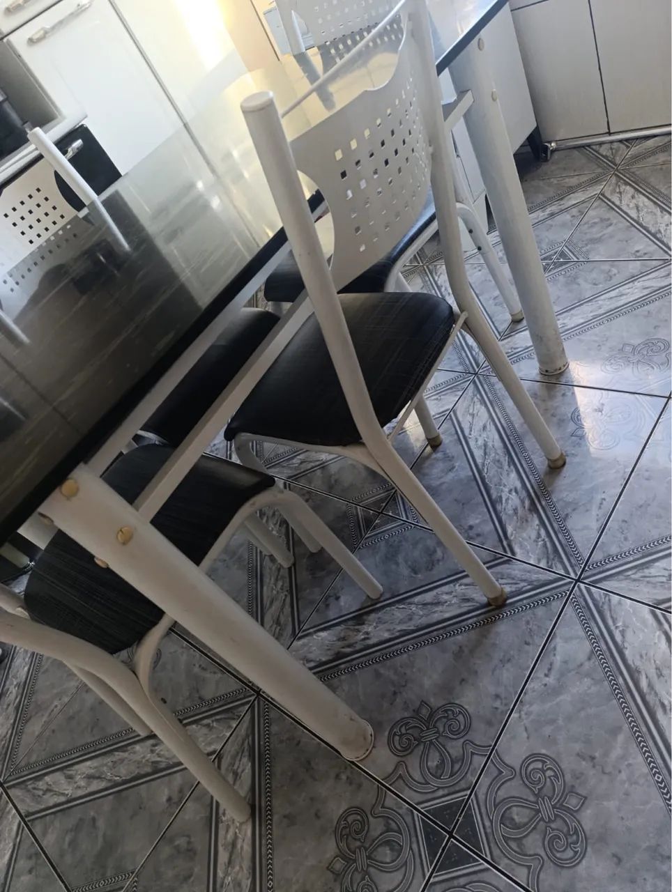 Mesa 4 Cadeiras 
