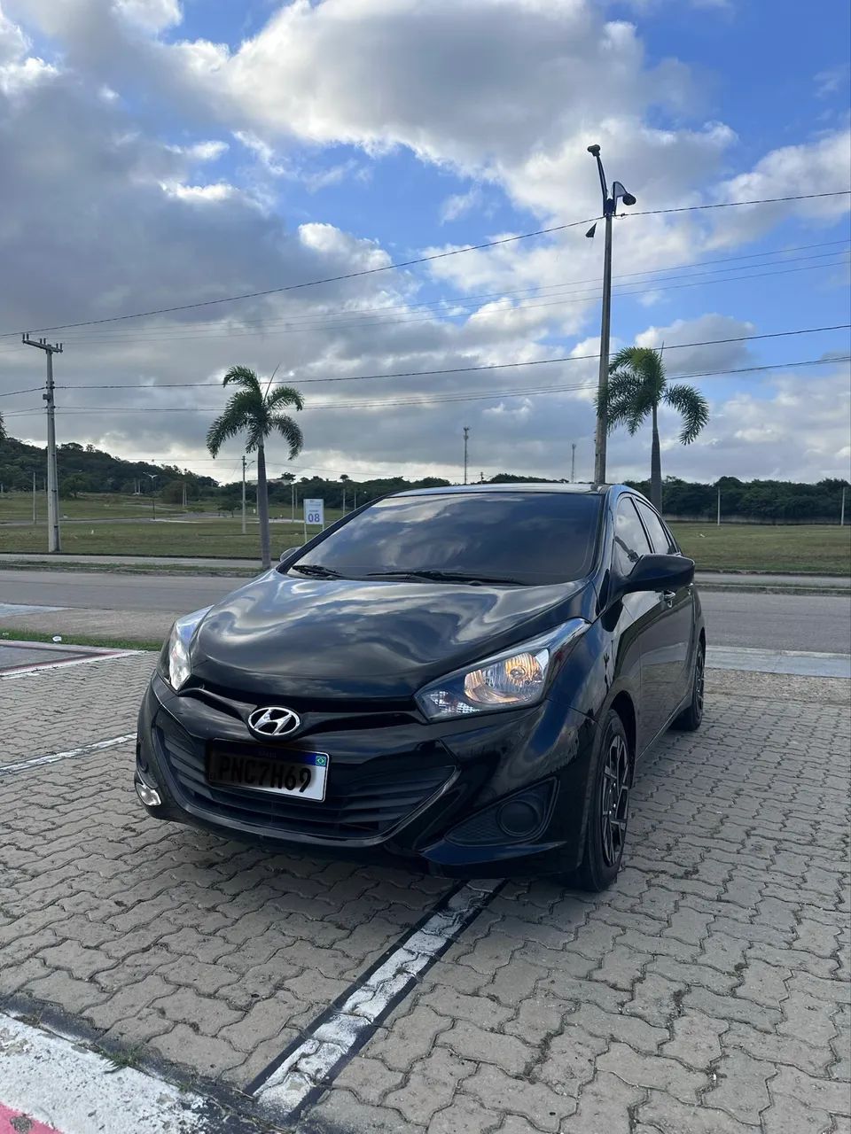 Hyundai Hb20S 2015