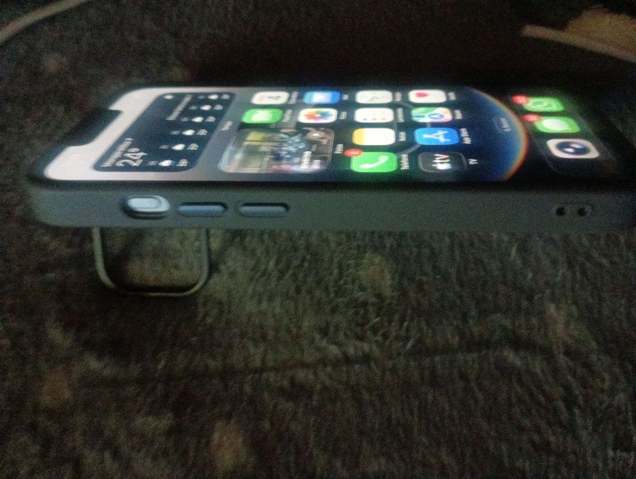 iPhone 16e impecável bateria 93% e acessórios  - Foto 3