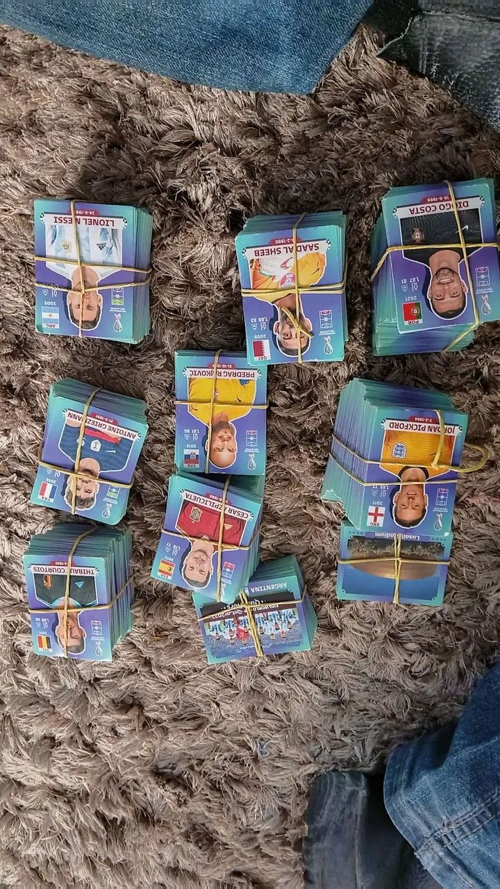 Figurinhas da copa 2022 - Foto 4