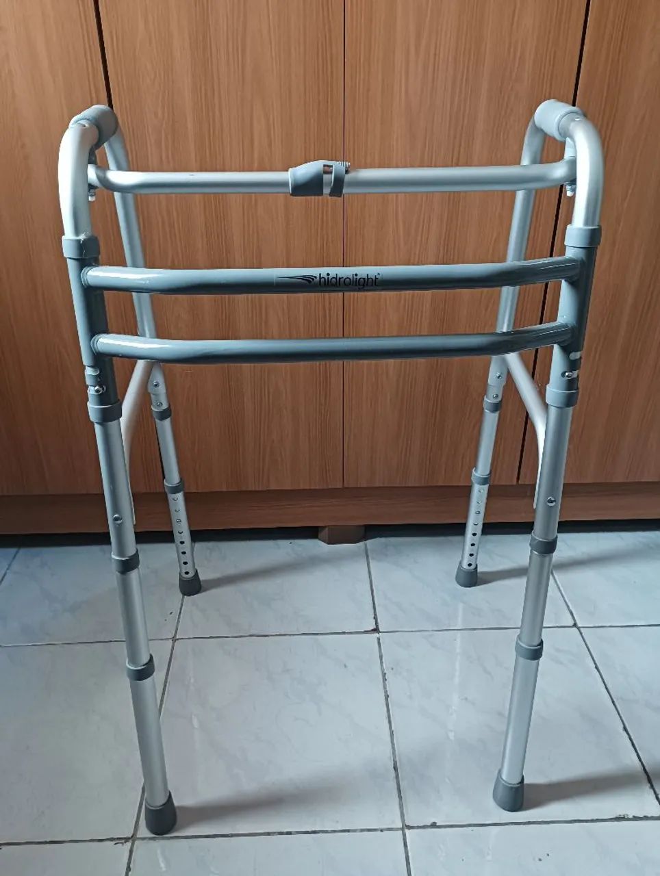 Andador pra idosos 