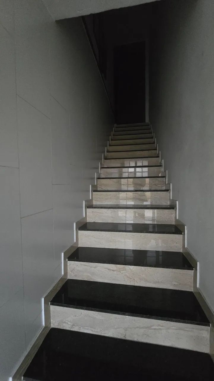 Casa Ampla dúplex com 270m2 - Foto 5