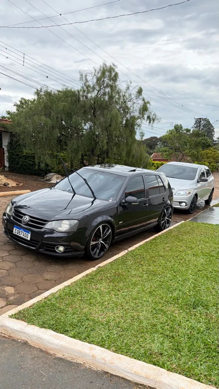 Volkswagen Golf Golf TECH 1.6 Mi Total Flex 8V 4p 2009