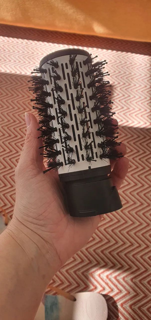 ESCOVA ROTATIVA PHILCO
