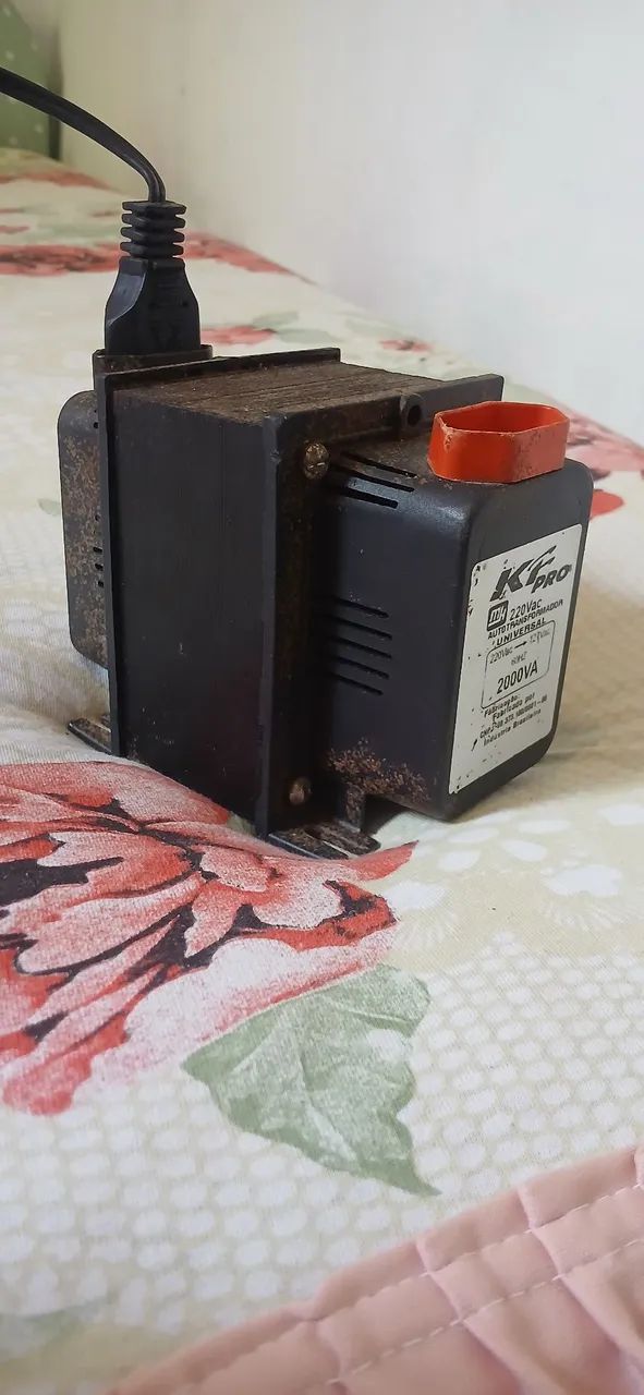 Transformador 127v para 220v 2000va
