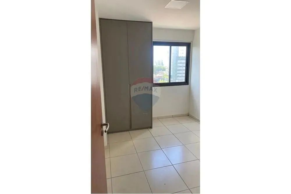 Luxo e Conforto em Recife: 4 Quartos, Vaga e Piscina - Foto 10