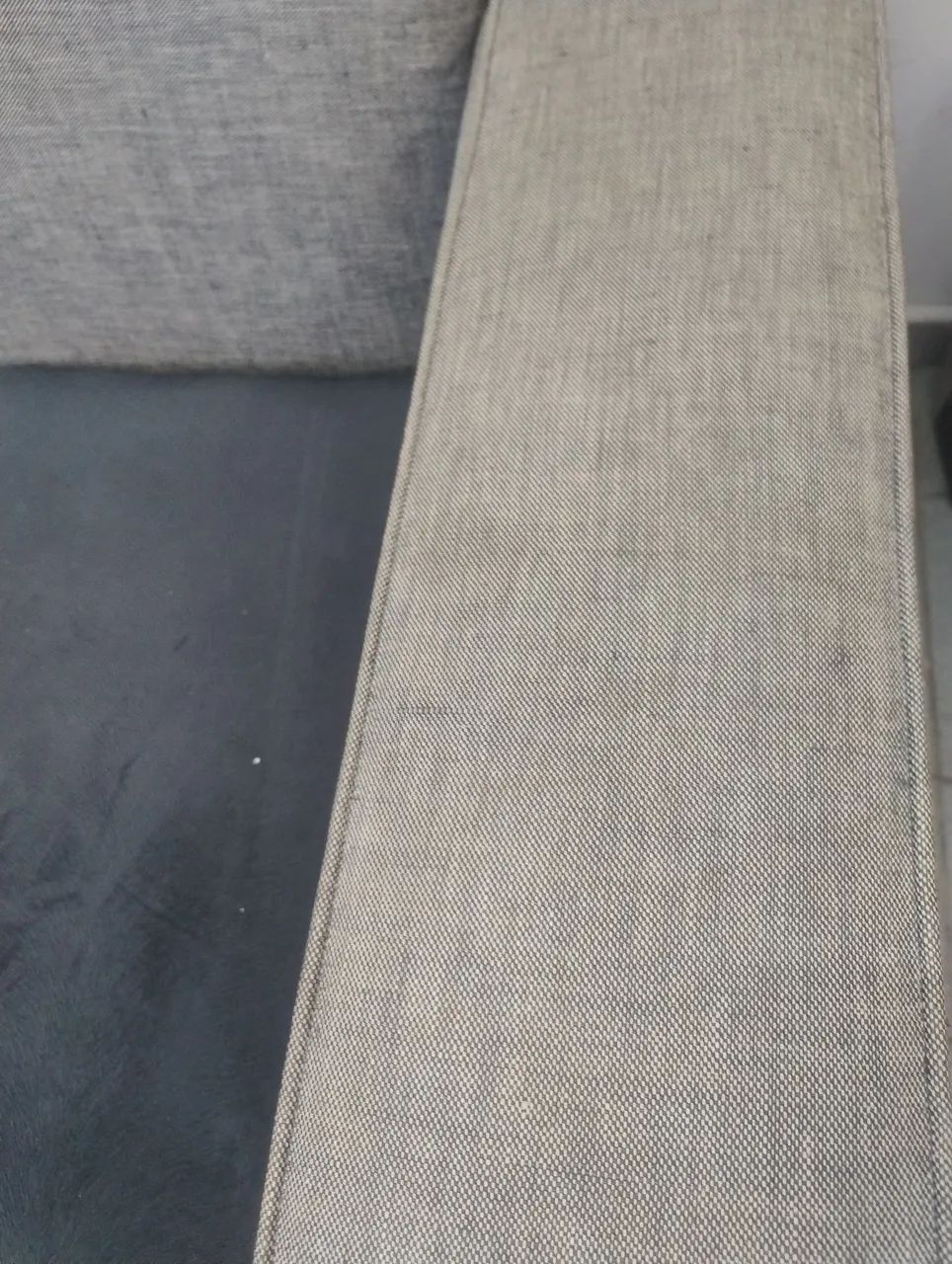 Sofá em Tecido com Chaise Grande - Foto 5
