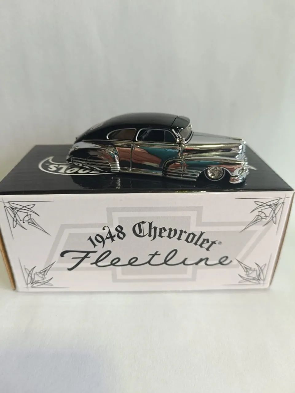 Hot Wheels RLC 1948 Chevy Fleetline chase - Foto 2