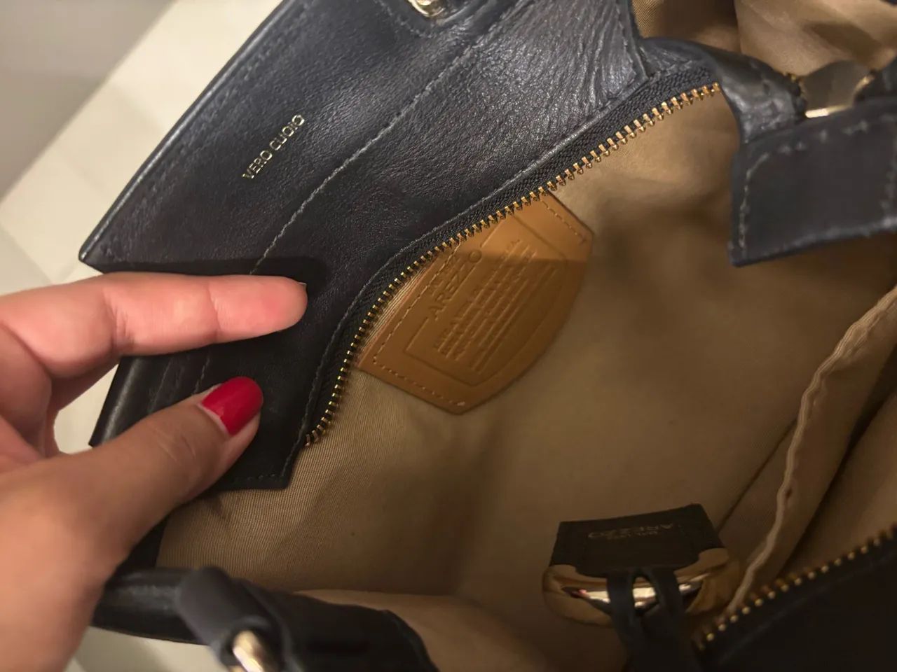 Bolsa preta Arezzo - Foto 5