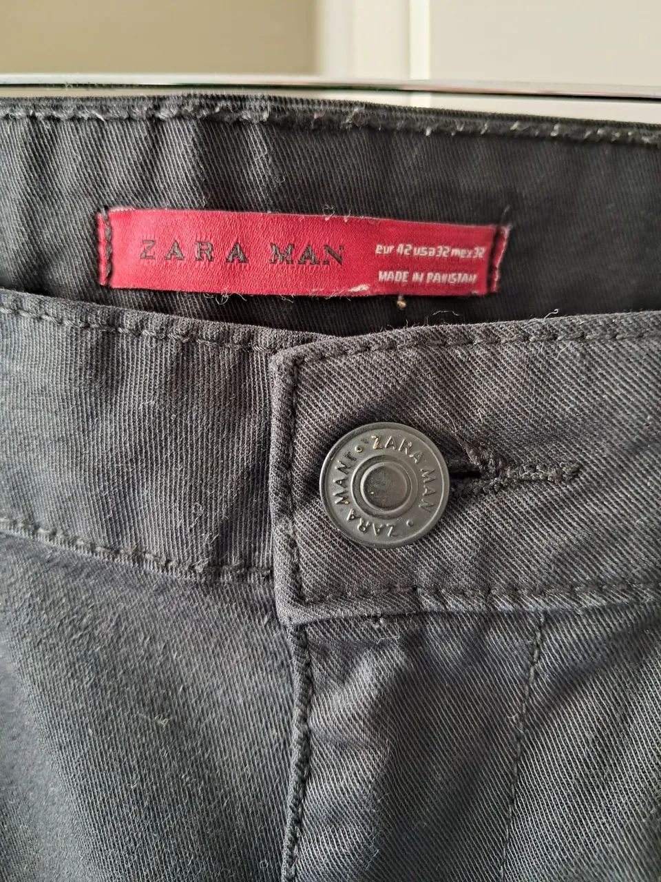 Calça Slim preta Zara 
