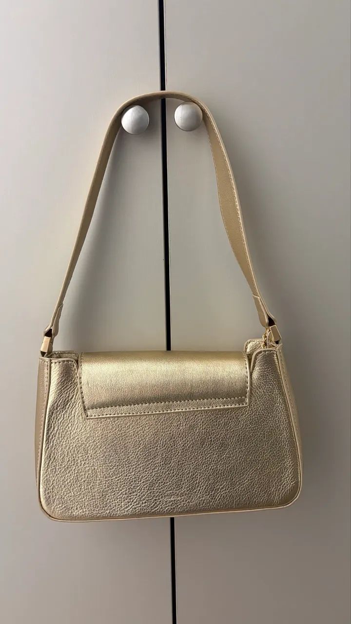Bolsa Dourada Arezzo - Foto 2