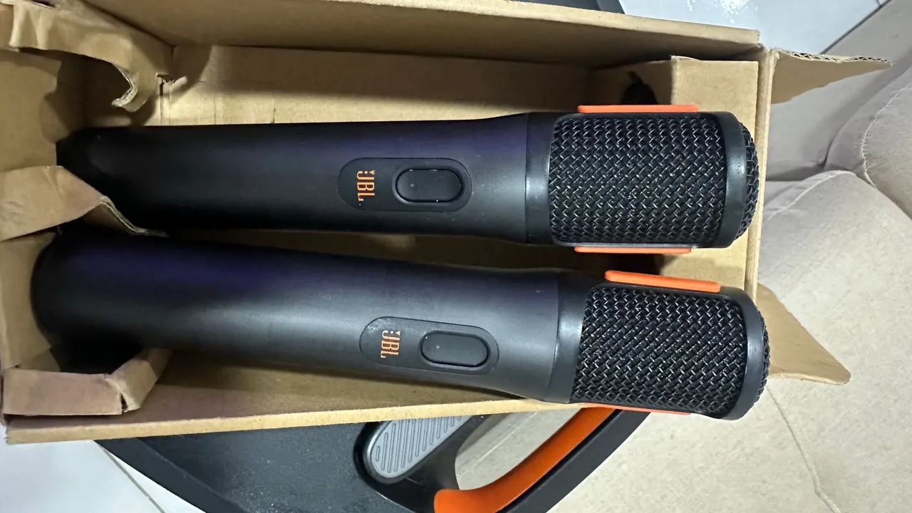 Jbl com microfone  - Foto 2