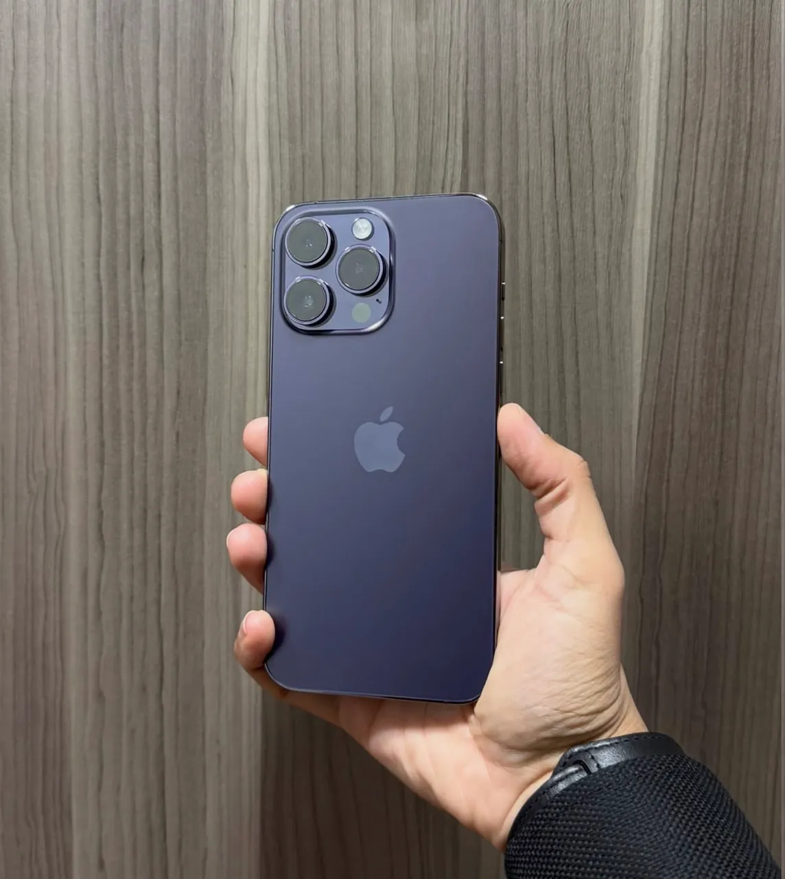 iPhone 14 Pro Max Roxo 256GB Bateria 83% - Celulares e Smartphones