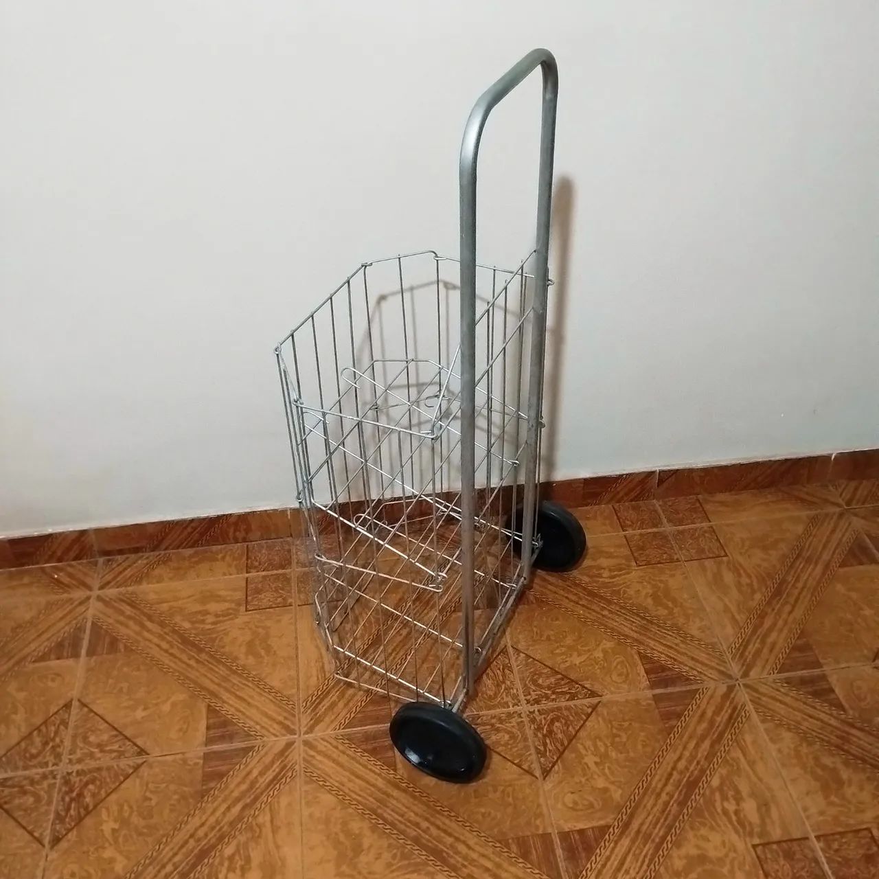 Carrinho de Compras Aramado - Foto 2