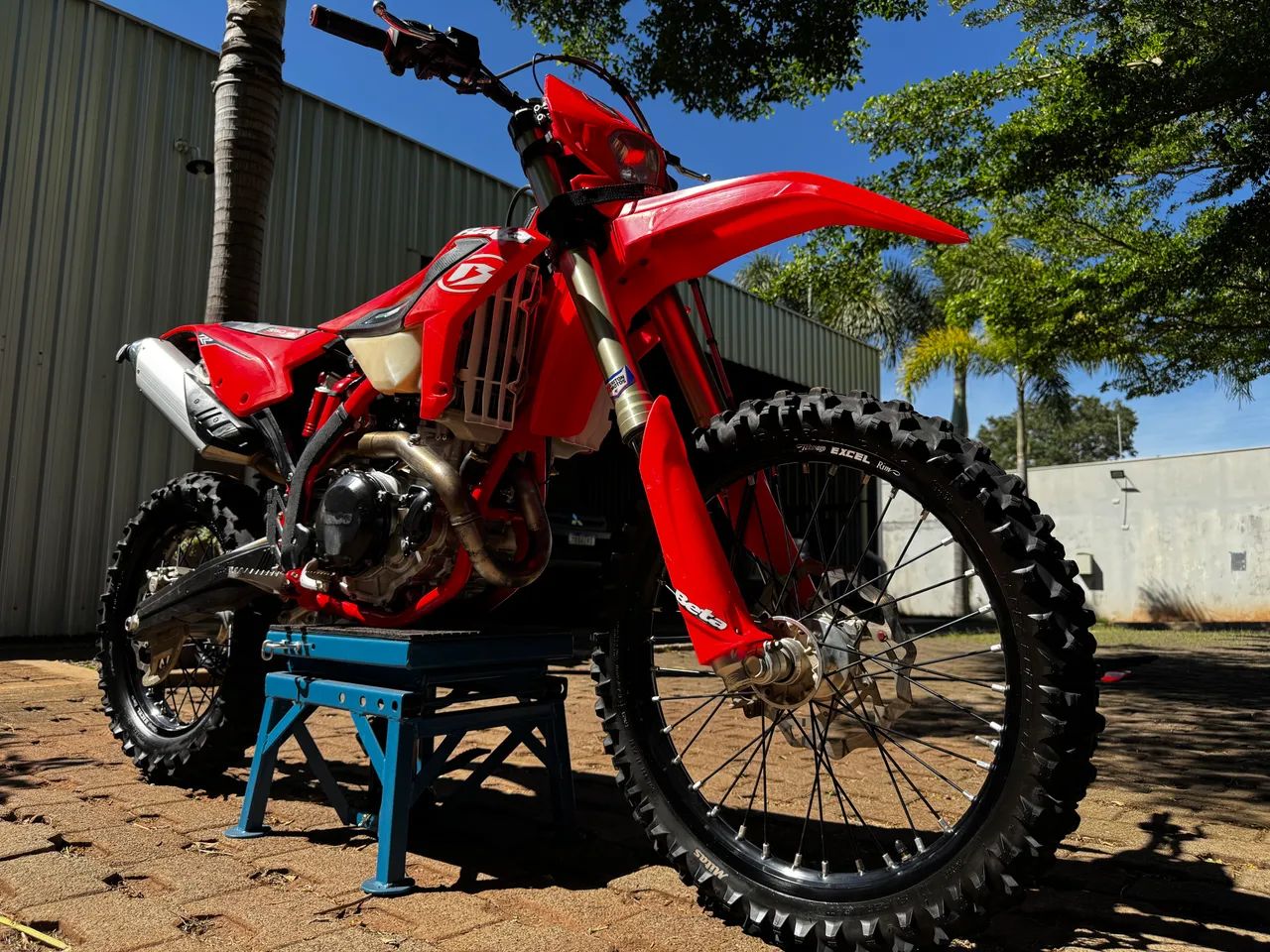 Beta 390rr - 39 horas igual a nova - Foto 6