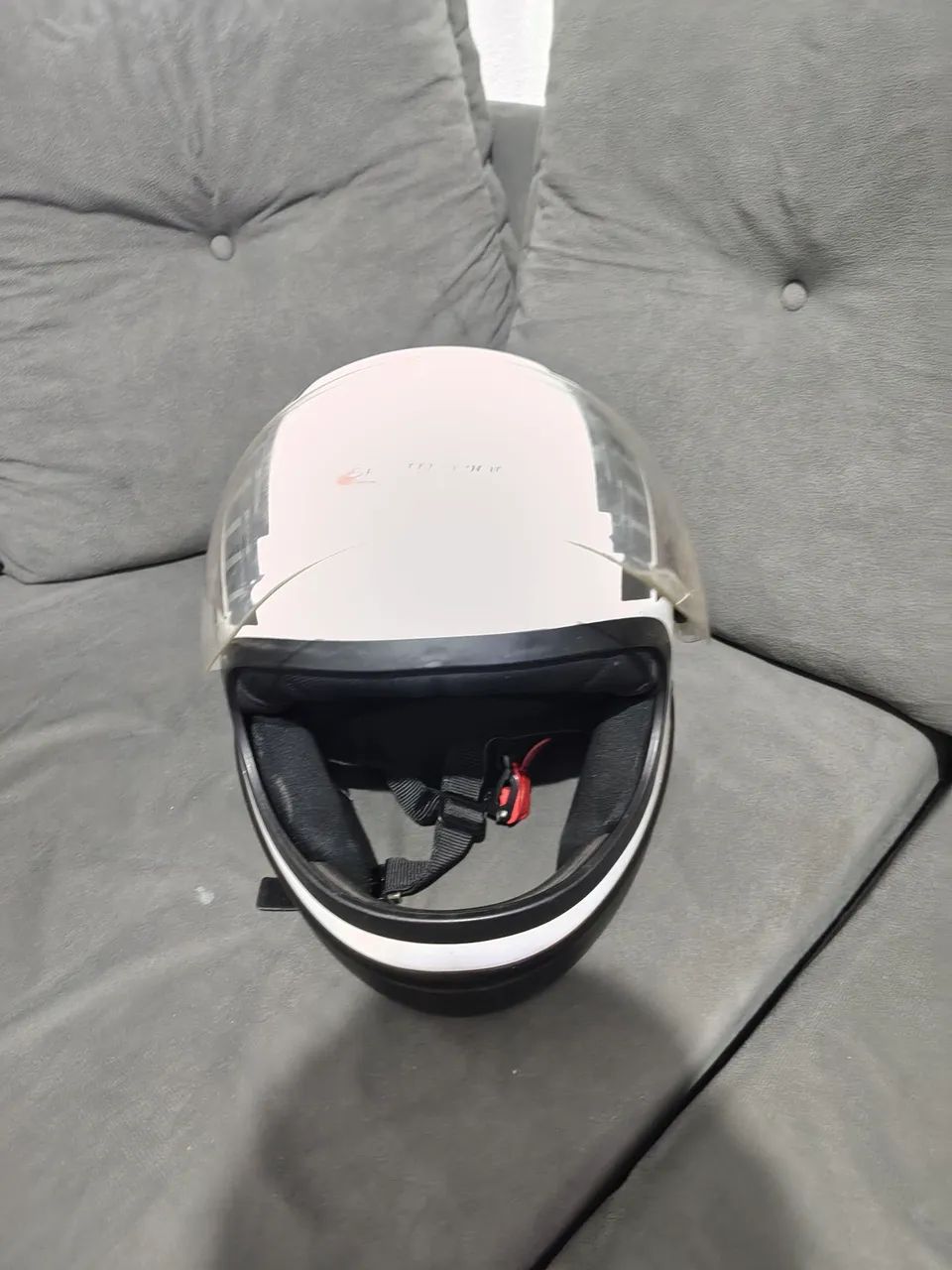 Vendo 2 capacete em perfeito estado. - Foto 5