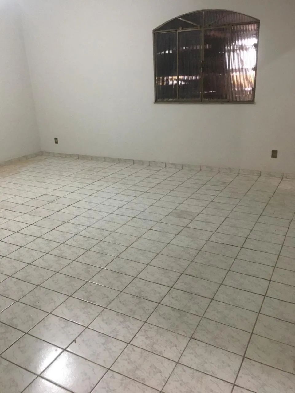 Alugo amplo apartamento - Foto 5