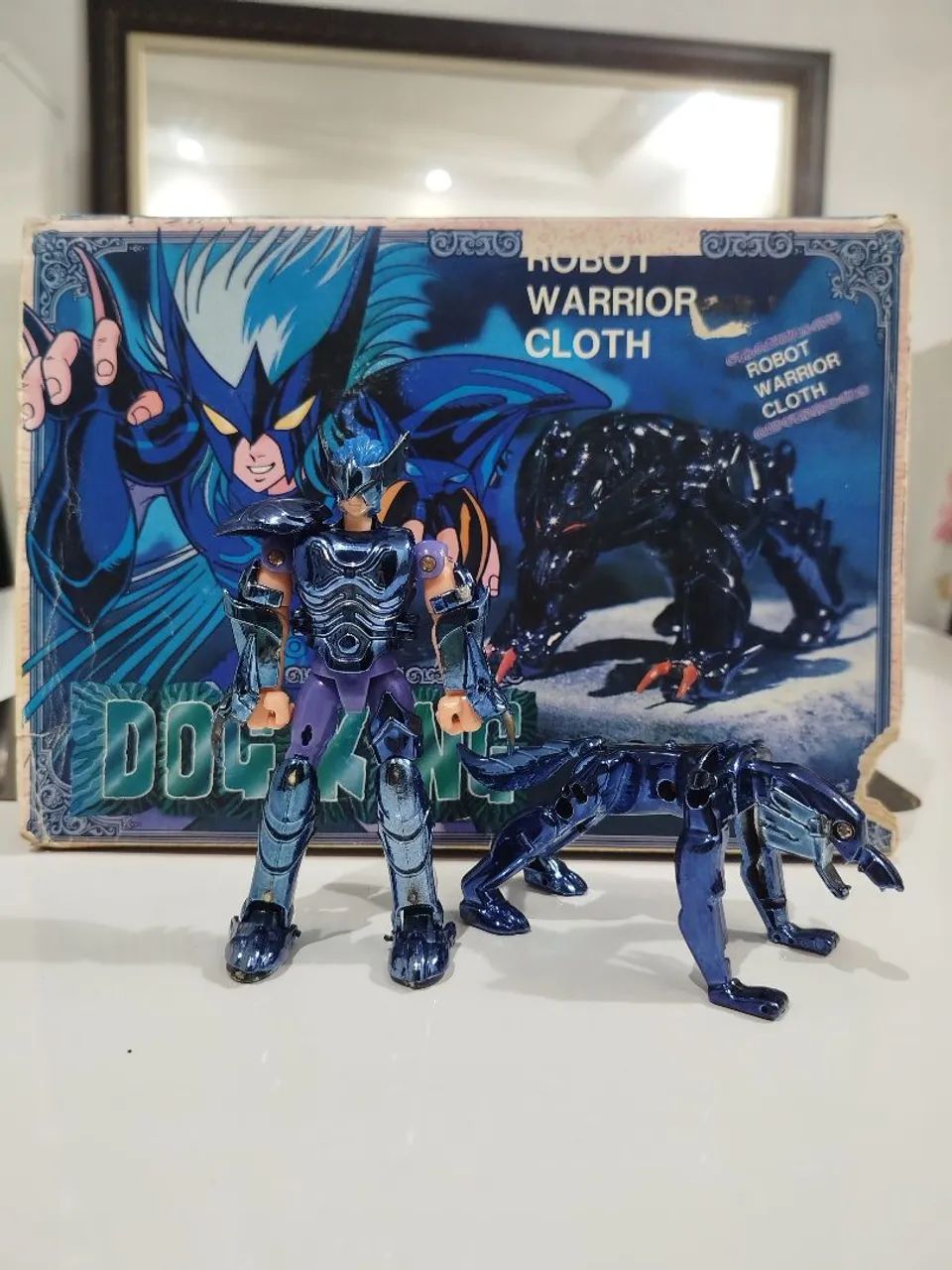 Boneco Cavaleiros do Zodíaco Fenrir de Alioth