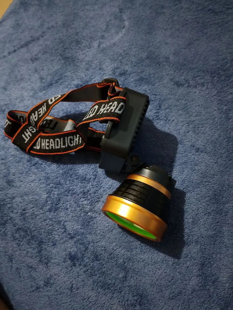 Lanterna LED de cabeça resistente a agua - Foto 3