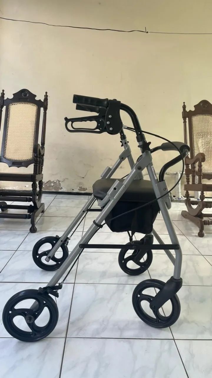 Andador Mercur com 4 Rodas, Assento e Cesta
