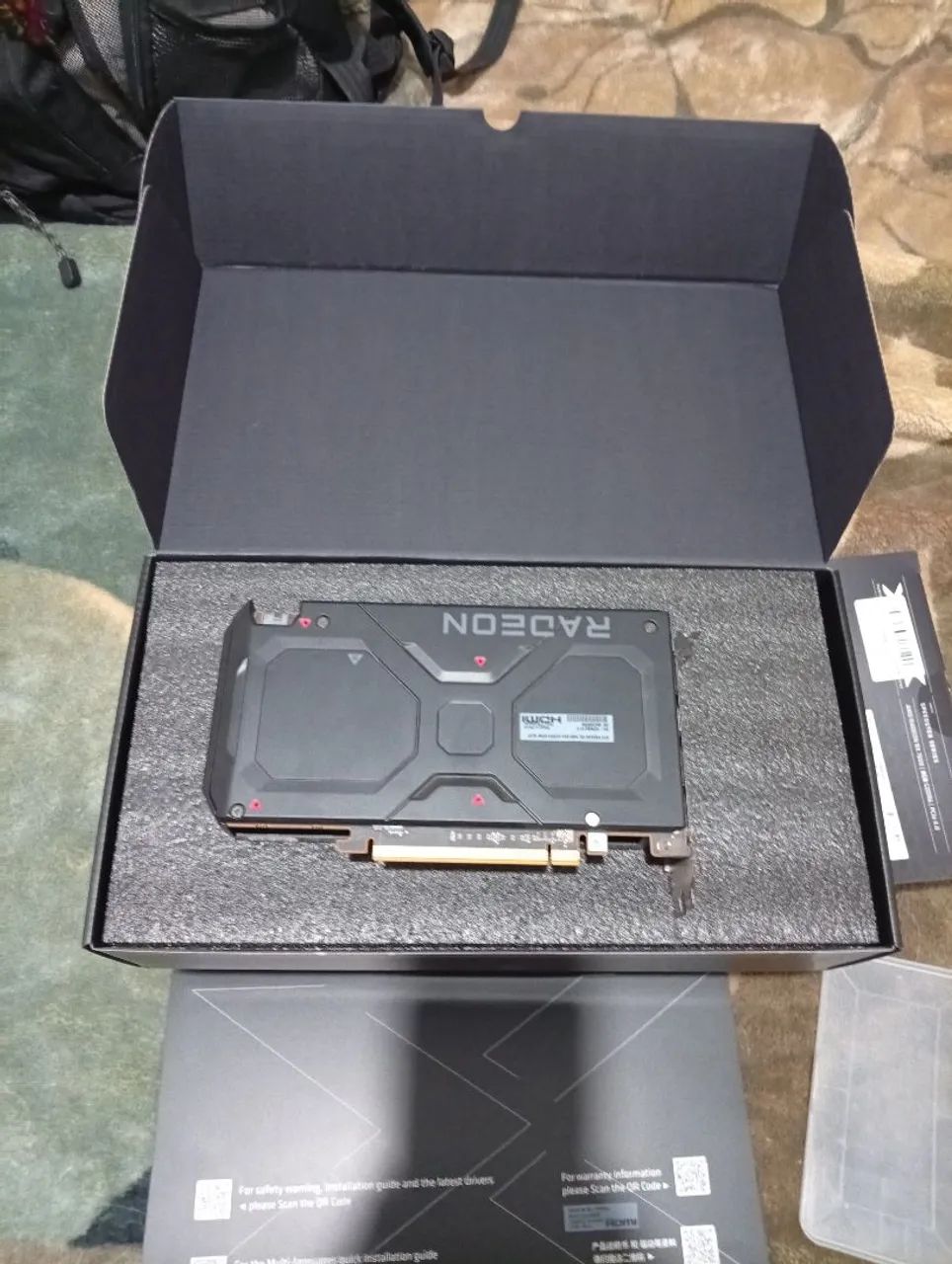 XFX Radeon RX 7600 8GB - Foto 2