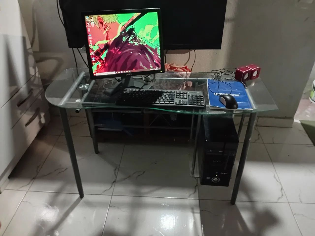 Vendo computador/PC com mesa - Foto 2