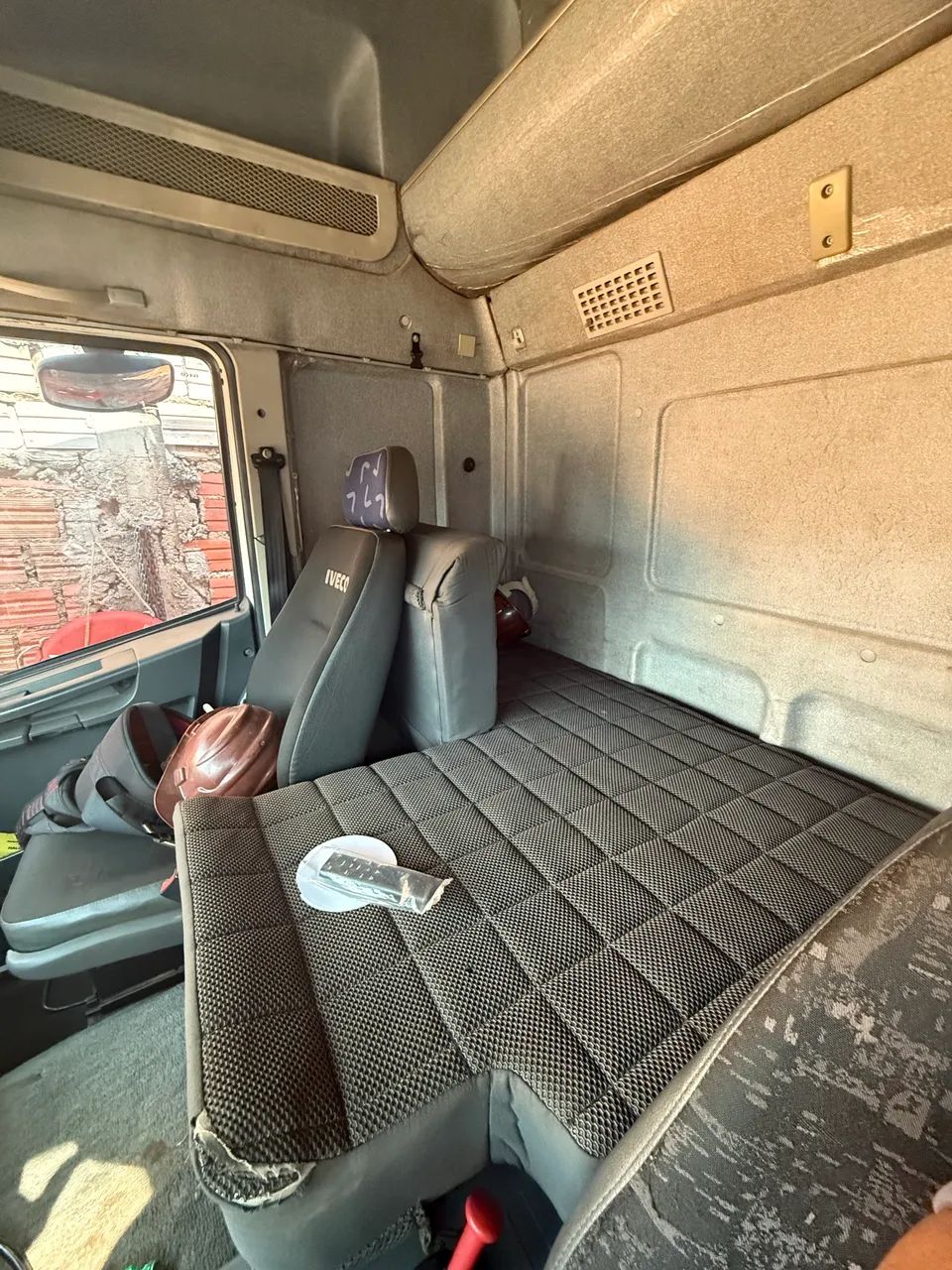 Caminhão Iveco Tector  - Foto 4