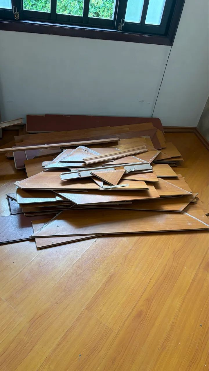 Used Laminate Flooring