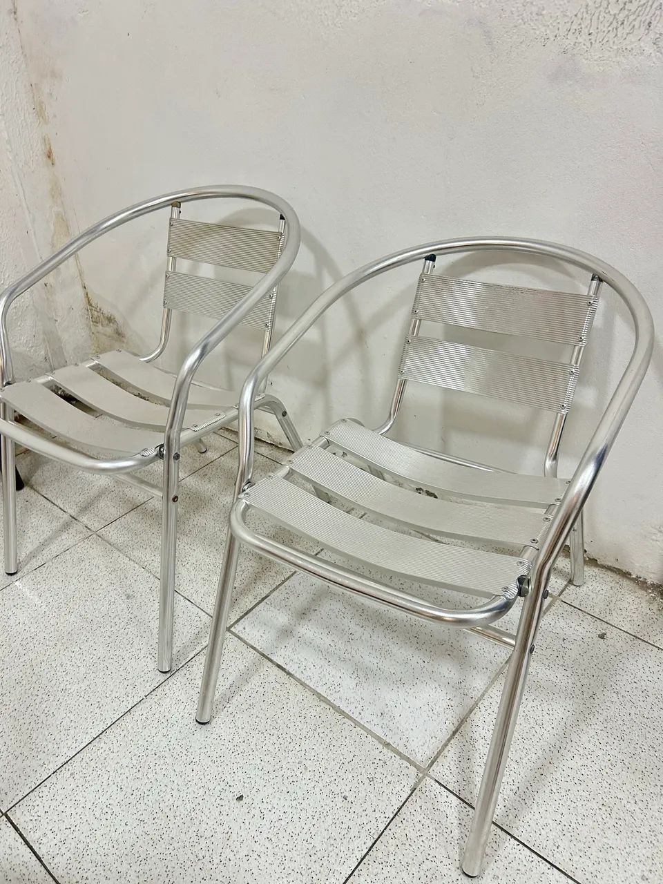 Cadeira de alumínio unidade  - Foto 2