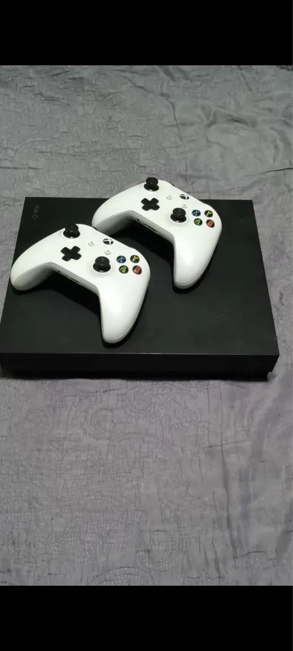 Xbox one x 1 TB - Foto 4