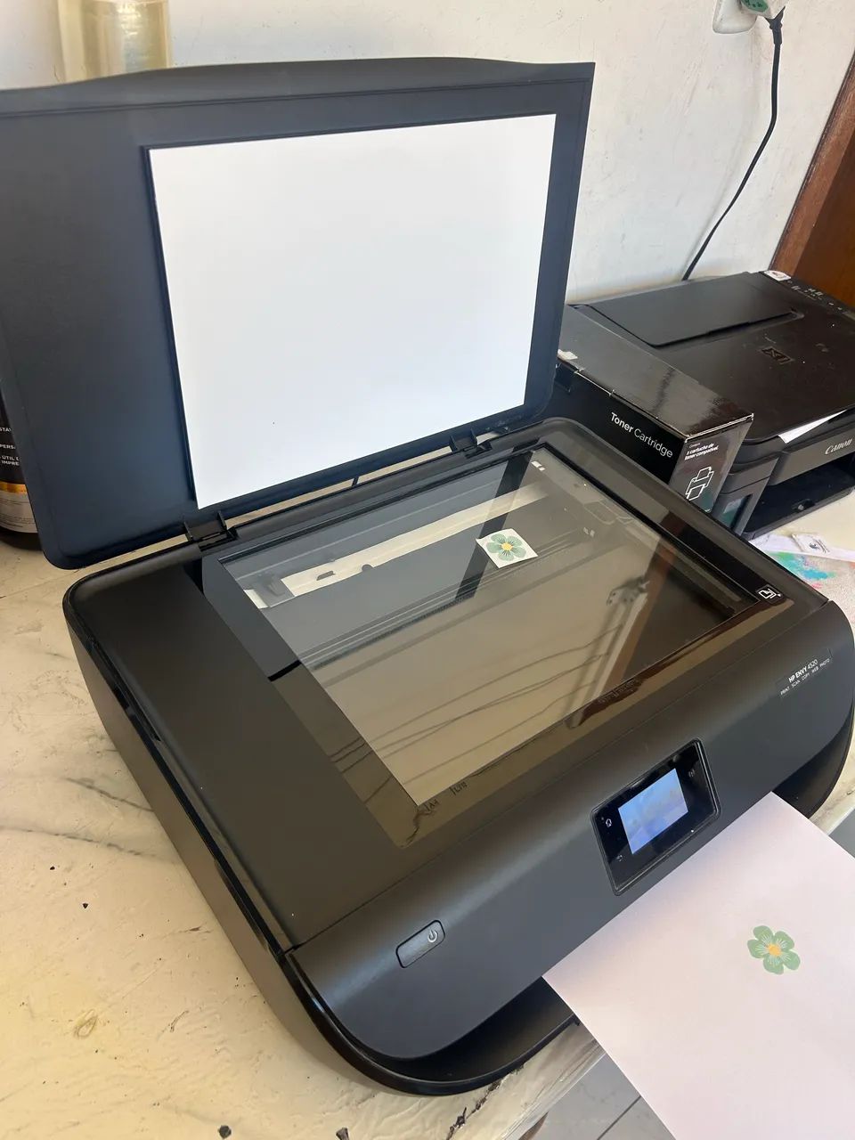 Impressora Hp Envy 4520 jato de tinta  - Foto 2