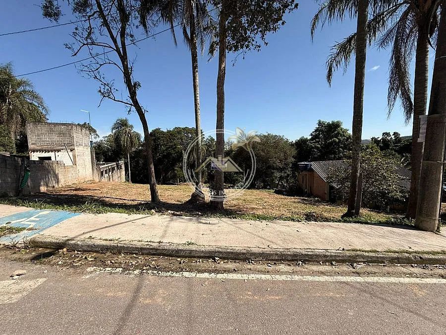 Terreno com 2.637m2 -Araçariguama/SP