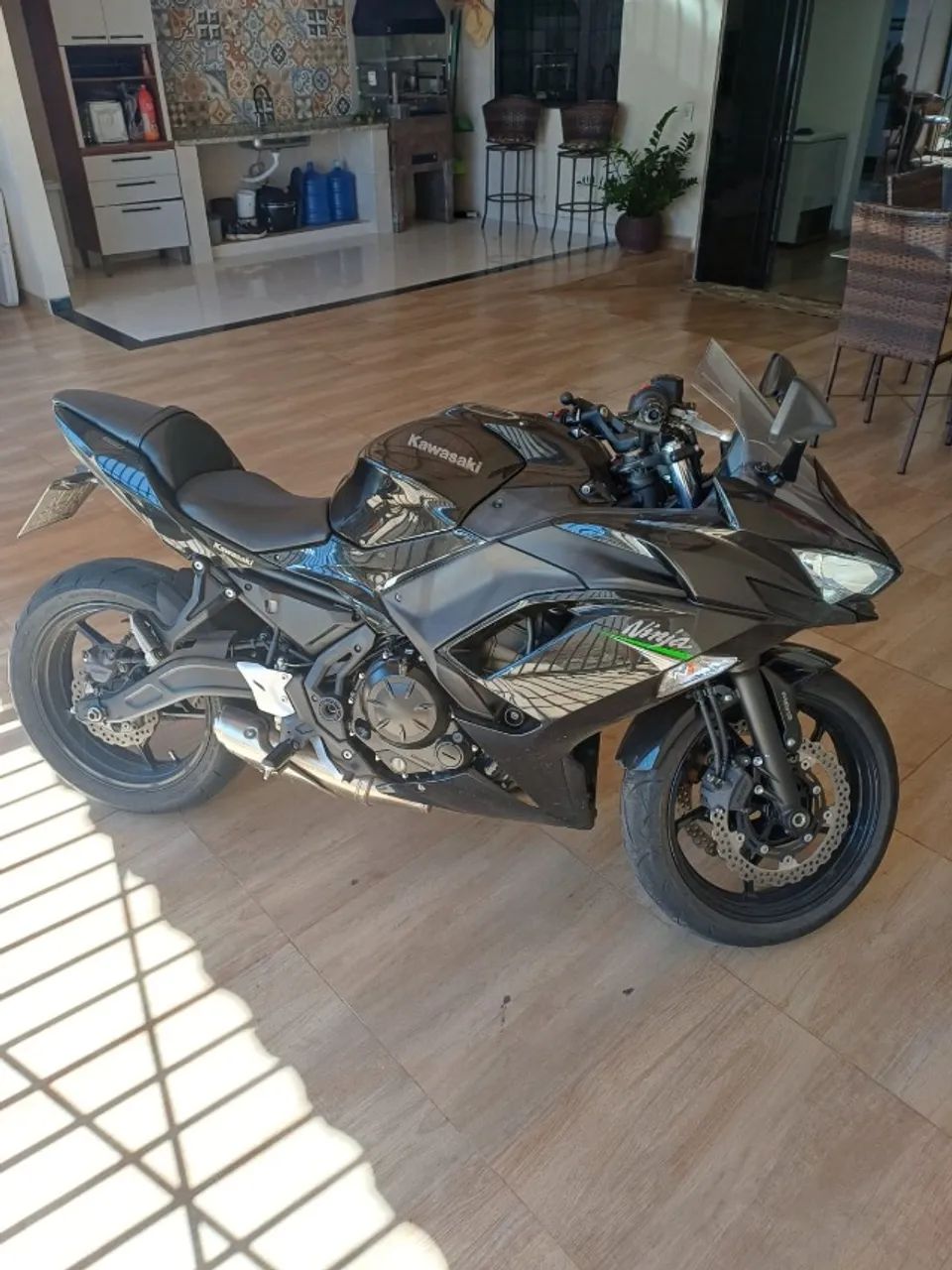 Ninja 650 2021 9800km - Foto 3