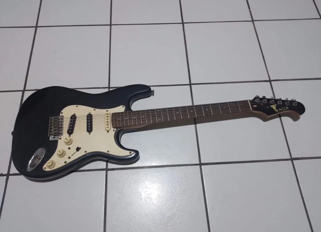 Guitarra boa e barata