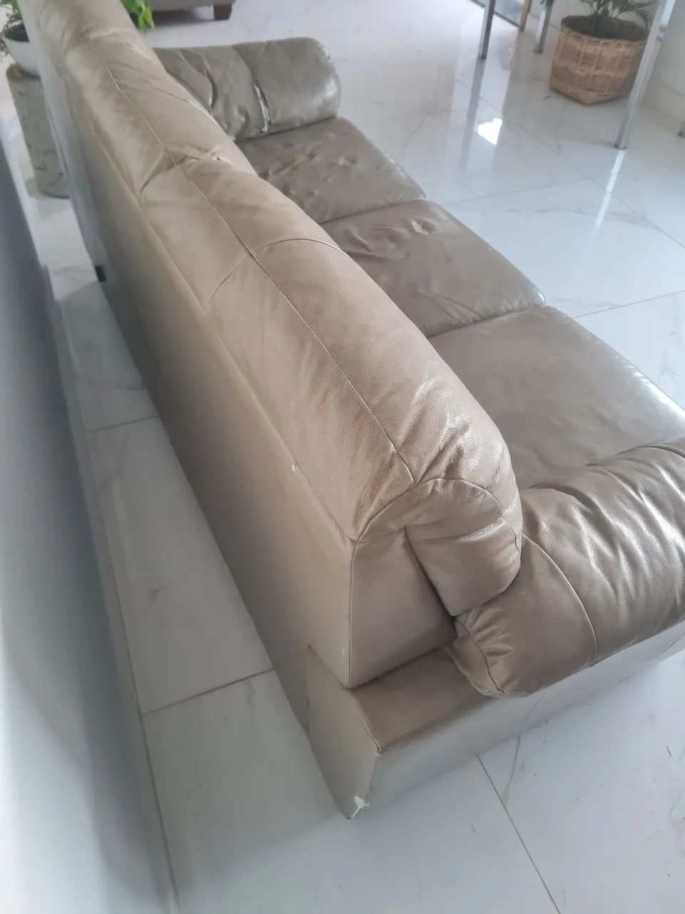 VENDE-SE SOFÁ DE 3 LUGAR