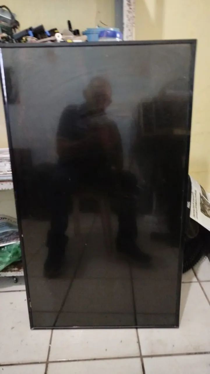TV para retirada de pecas