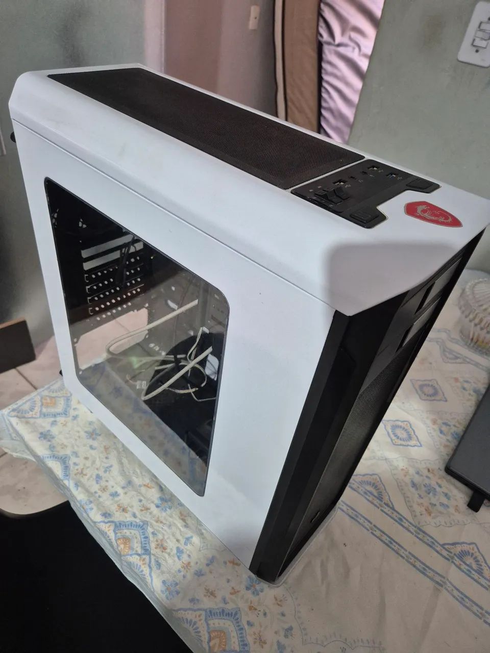 Gabinete Gamer Mid Tower AERO-500 AEROCOOL