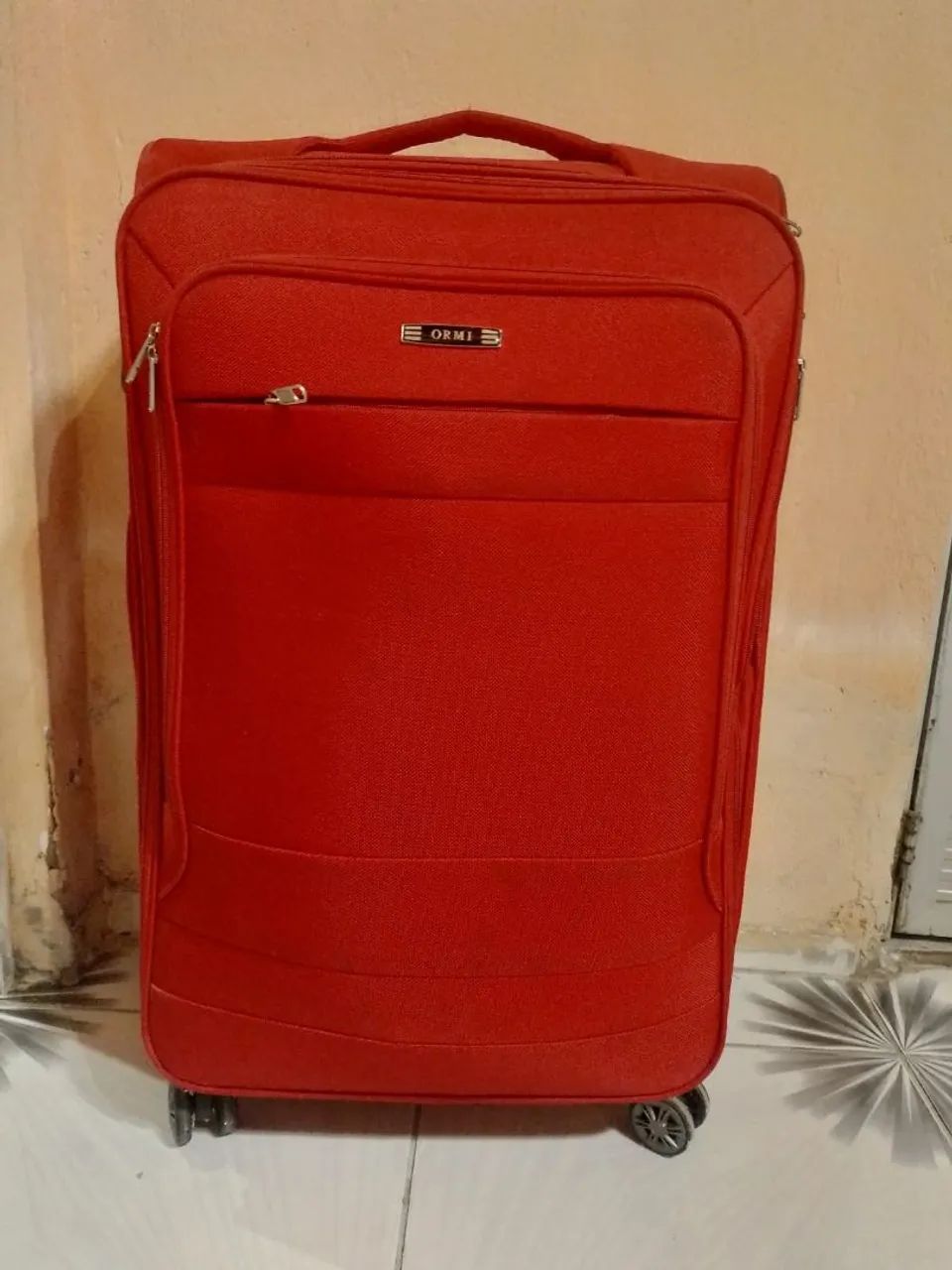 Vendo duas malas praticamente nova ,usei só uma vez ,,,comprei na Itália.  - Foto 4