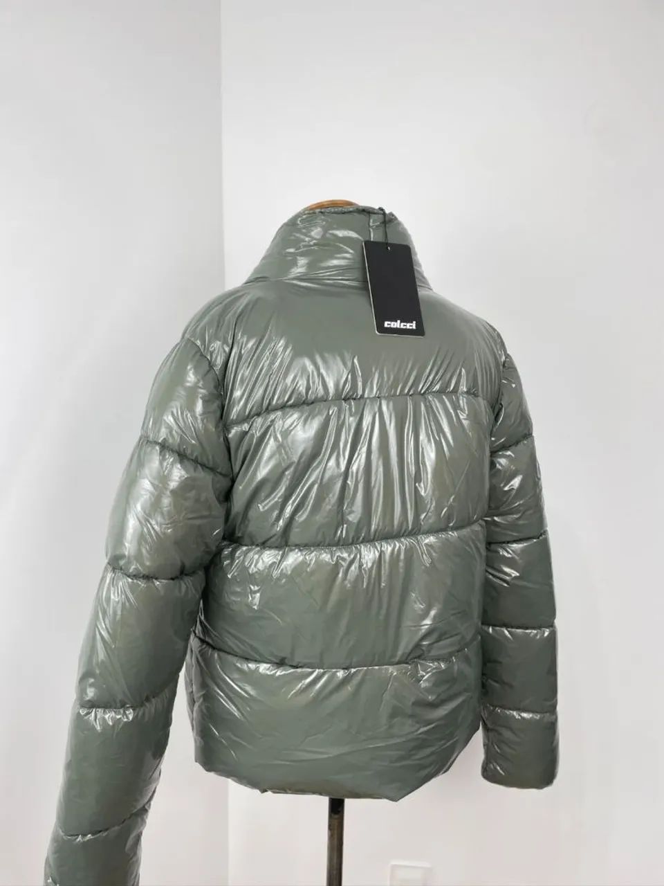 Jaqueta puffer Colcci P *peça nova com etiqueta* - Foto 3