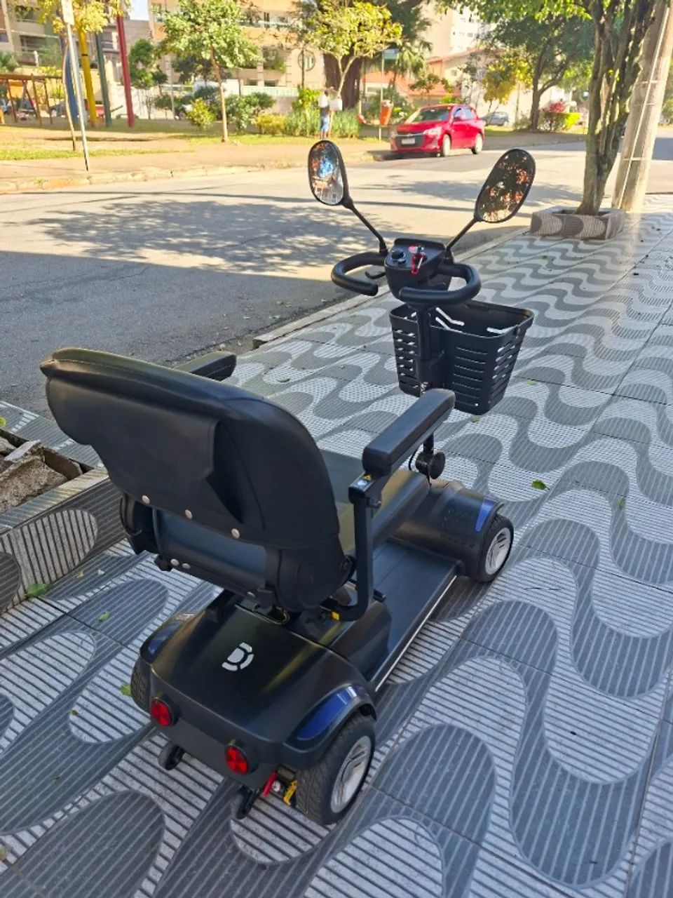 Cadeira elétrica scooter  - Foto 2
