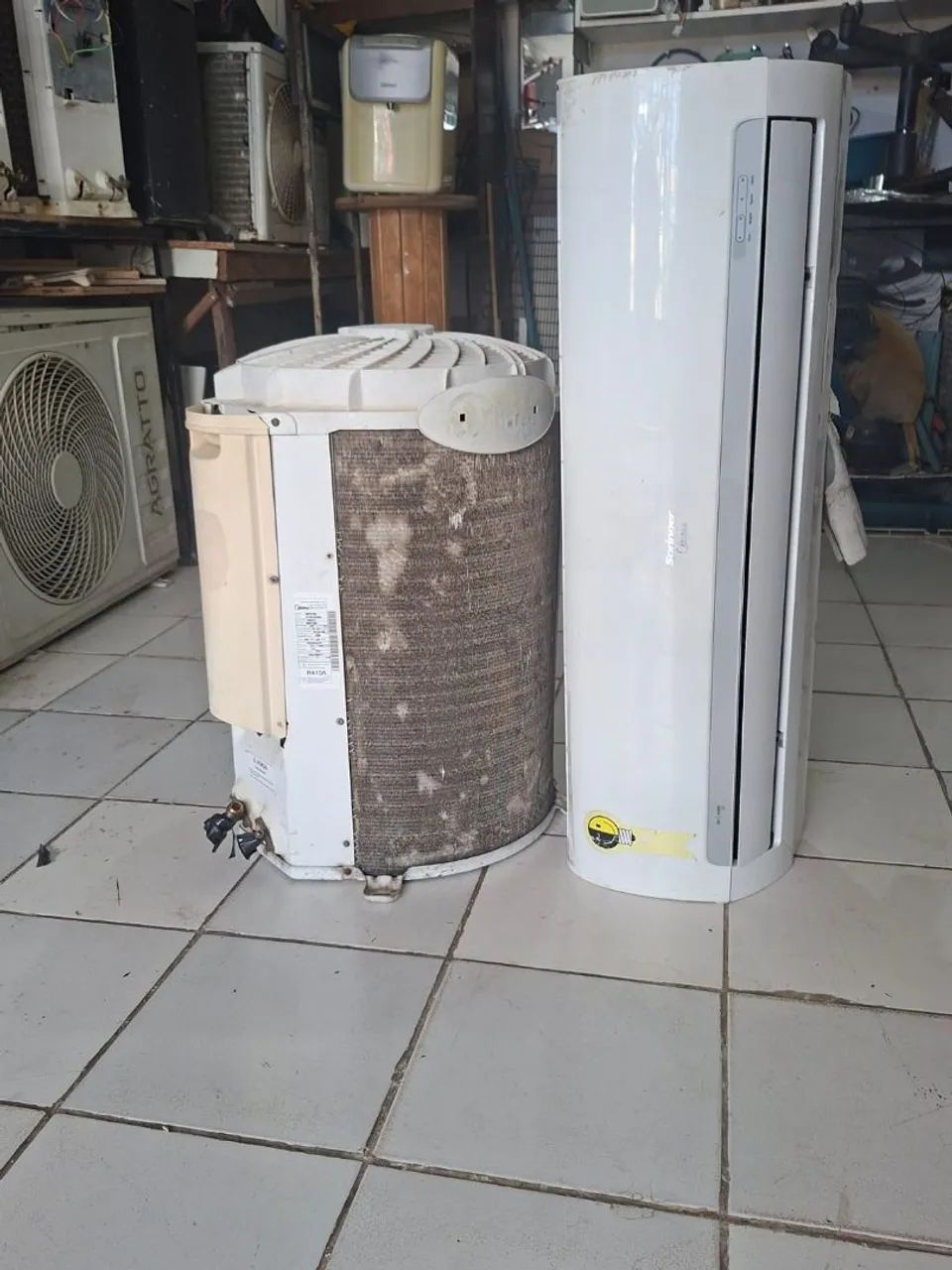 Ar condicionado de 18 mil BTUs Springer.