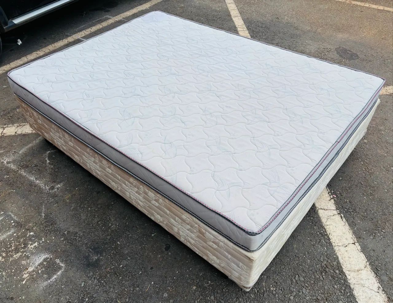 Cama de Casal com Colchão 