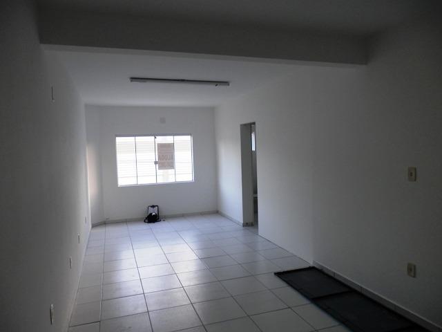 Sala 05 - Rua Emeline Matildes C. Scheidt, 220, - Foto 4