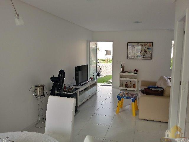 Vendo casa em condomínio com 3 quartos e 3 vagas no Eusébio - Foto 2