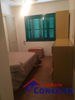 C31 - 04 >* dormitórios # Residência com 02 terrenos a 100 metros do mar - Foto 3