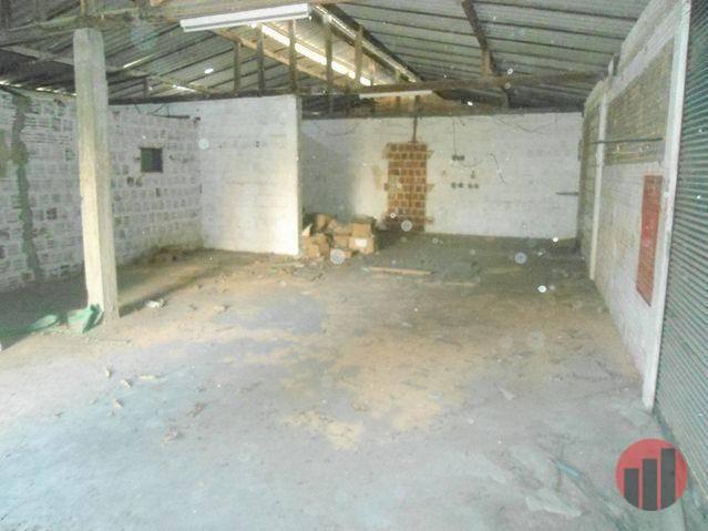 Galpão para alugar, 250 m² por R$ 4.000,00 - Messejana - Fortaleza/CE