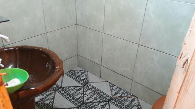 Vende-se uma casa no montanher - Foto 2